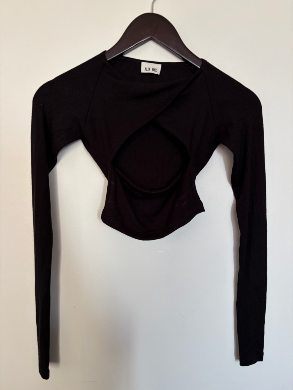 ALIX NYC Black Long-Sleeve Cutout Crop Top - XS